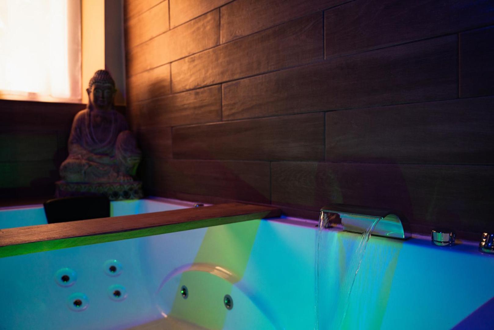 Apartmán Le Balneo Jacuzzi Vieil Antibes Safranier Exteriér fotografie